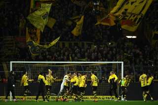 Dortmund beat Bayern 1-0 to leave new boys Leipzig new league leaders