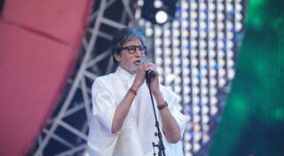 Amitabh Bachchan dedicates poetry to Covid warriors: 'To them that work tirelessly, relentlessly'
