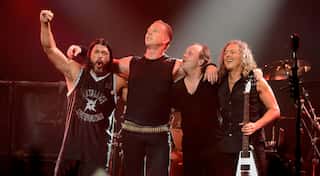 Metallica rocks to top of Billboard album chart