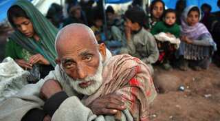 Rush to build bunkers in Pakistan-administered Kashmir as fear grows