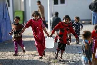 Mosul food, water reserves dwindle as fighting cuts off supplies