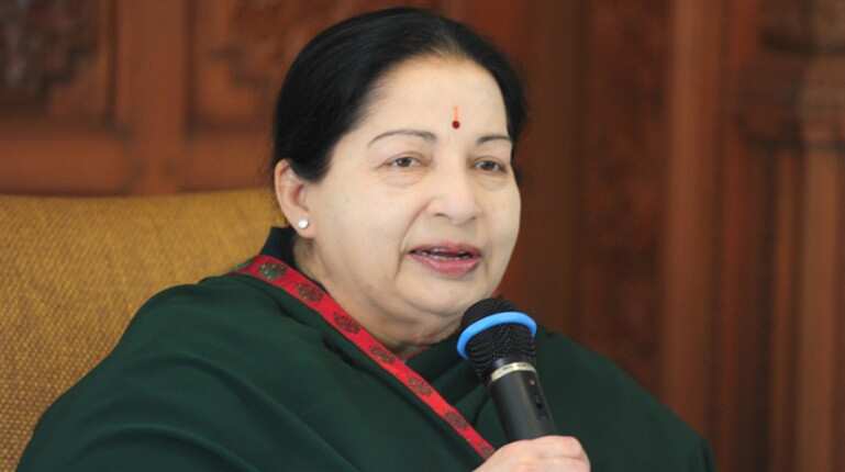 Tamil Nadu chief minister Jayalalithaa under close watch of expert team of doctors