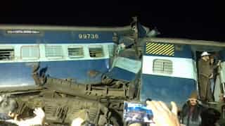 India: Express train derails in state of West Bengal, 2 dead, 6 injured
