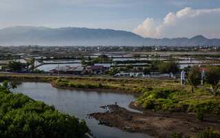 Indonesia: 6.4-magnitude quake hits off Aceh; 97 dead, hundreds injured