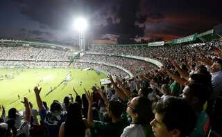 Barcelona invites Chapecoense to play friendly