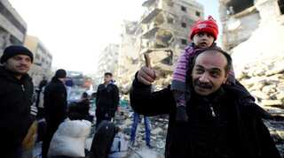 Russia says 10,500 people have left eastern Aleppo in last 24 hours
