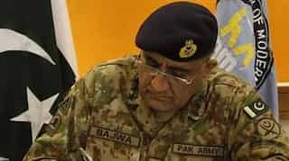 New Pak army chief appoints new ISI boss