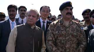 Pakistan PM bars his partymen from commenting on former Army chief General Raheel Sharif