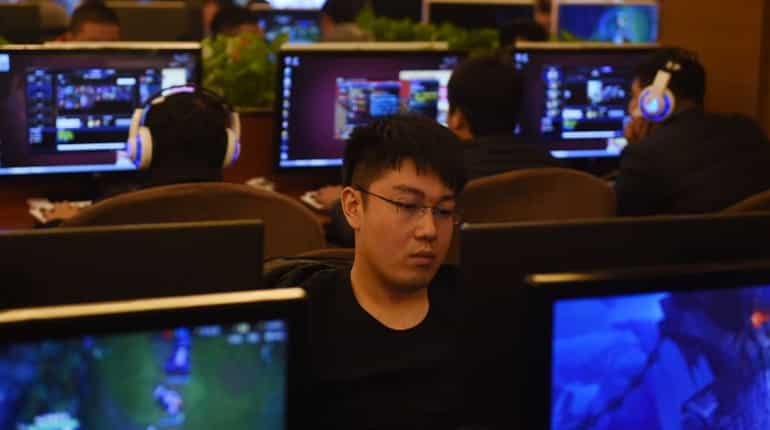 China imposes new control measures on online video content China imposes new control measures on online video content