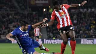 Premier League: Chelsea 1-0 Sunderland, Ibra rescues Man Utd