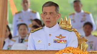 Thai King Vajiralongkorn arrives in Germany with 250 people and 30 poodles