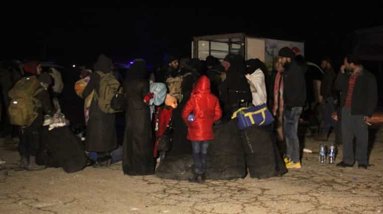 Thousands leave Aleppo under rebel withdrawal deal Thousands leave Aleppo under rebel withdrawal deal