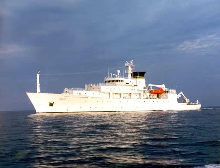 China seizes US naval underwater drone in South China Sea