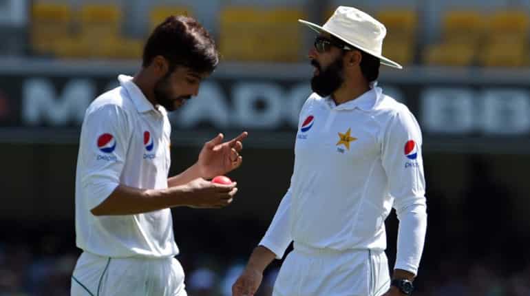 Cricket: Australia set Pakistan 490 for victory