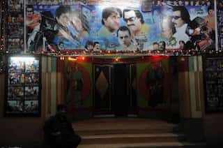 Pakistan movie theatres to resume screening Indian films