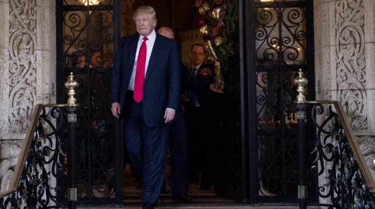 Trump creates new trade body, appoints billionaire to economic team