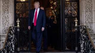 Trump creates new trade body, appoints billionaire to economic team