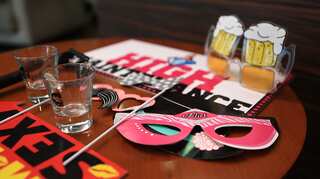 5 simple ways to tech up your house party this festive season
