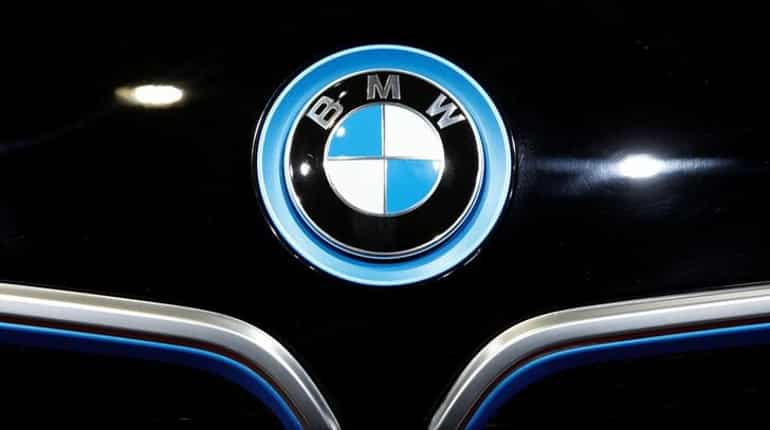 BMW to recall nearly 200,000 cars in China