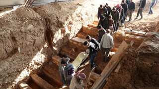 Air strikes in eastern Syria claim 22 lives, says monitor