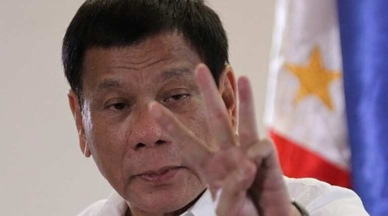 Philippine President Duterte sweeps China's militarisation, man-made island issue under rug Philippine President Duterte sweeps China's militarisation, man-made island issue under rug