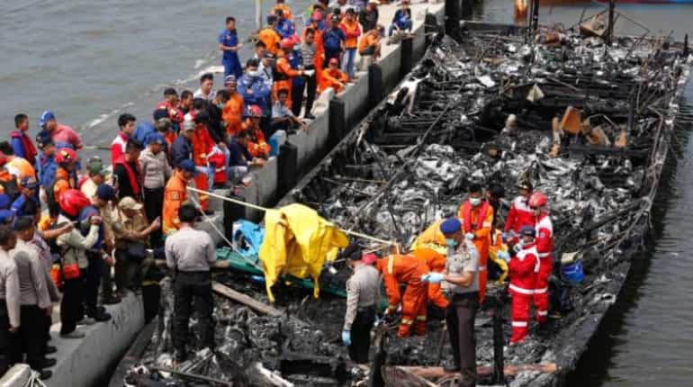 Indonesia: 23 dead, 17 missing as tourist boat catches fire near Jakarta Indonesia: 23 dead, 17 missing as tourist boat catches fire near Jakarta