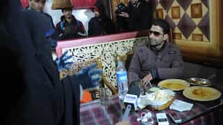 Service charge at restaurants at consumer's discretion, clarifies government