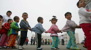 China: Man stabs 11 children at kindergarten school