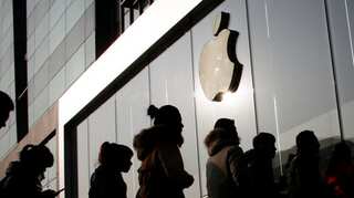 Apple plans to invest $1 billion in a tech-fund by SoftBank
