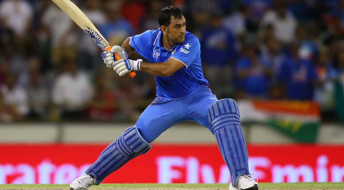 Dhoni 7