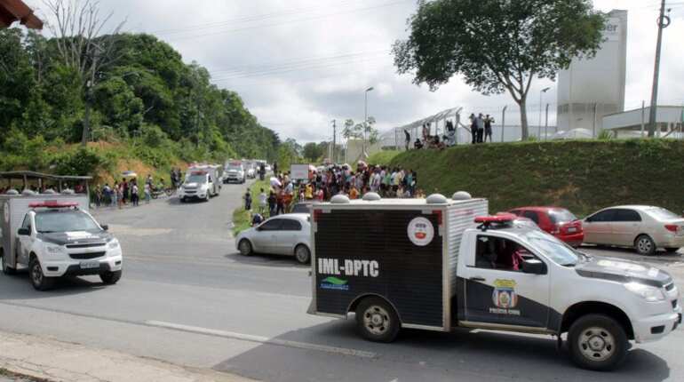 Brazil: At least 33 inmates killed in prison uprising