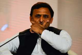 India: Uttar Pradesh chief minister Akhilesh Yadav freezes Samajwadi Party's bank accounts