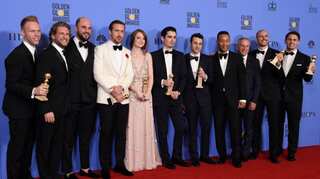 'La La Land' sweeps Golden Globes 2017