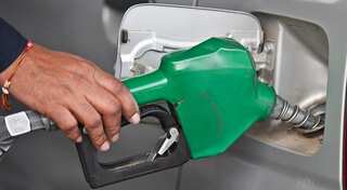 Why are Indian prices not falling in line with global crude oil prices