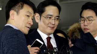 South Korea: Samsung heir grilled in Park scandal