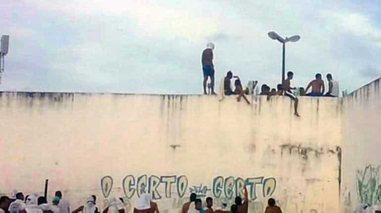 Brazil prison riot: 10 killed in latest bout of prison gang wars Brazil prison riot: 10 killed in latest bout of prison gang wars