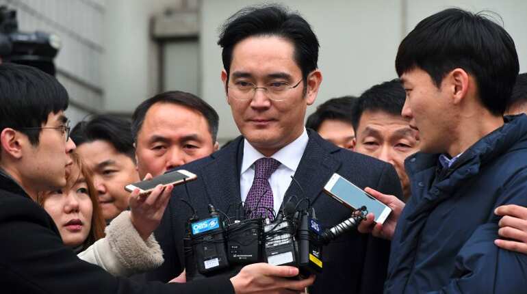 Samsung heir charged with fraud over succession-linked deal
