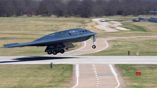 US stealth bombers strike IS camps in Libya, kill 80 fighters