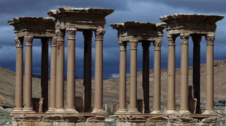 Islamic State destroys famous monument in Syria's Palmyra