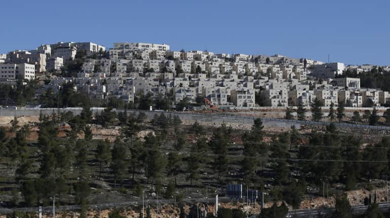 Israel approves hundreds of new settler homes in east Jerusalem