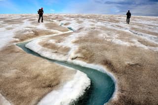 Sea level to rise more than previously thought by century end