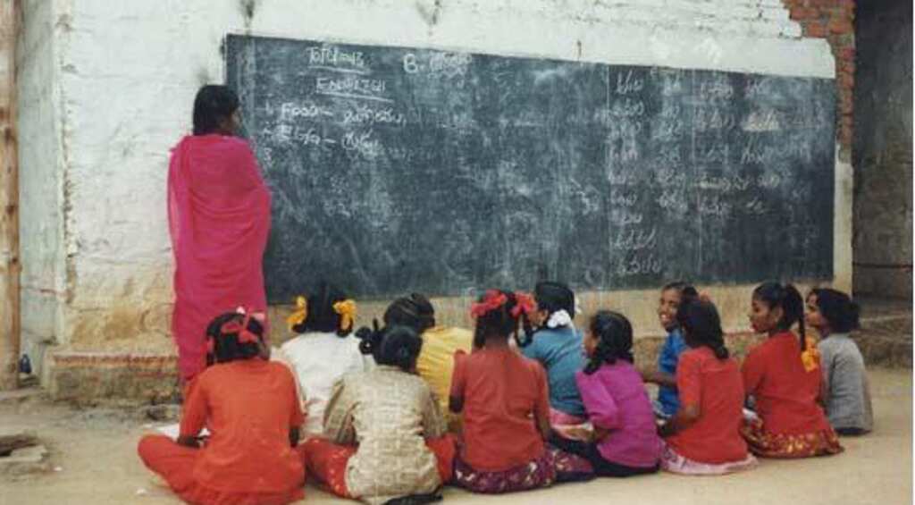 Opinion: Who pays India's education subsidy?