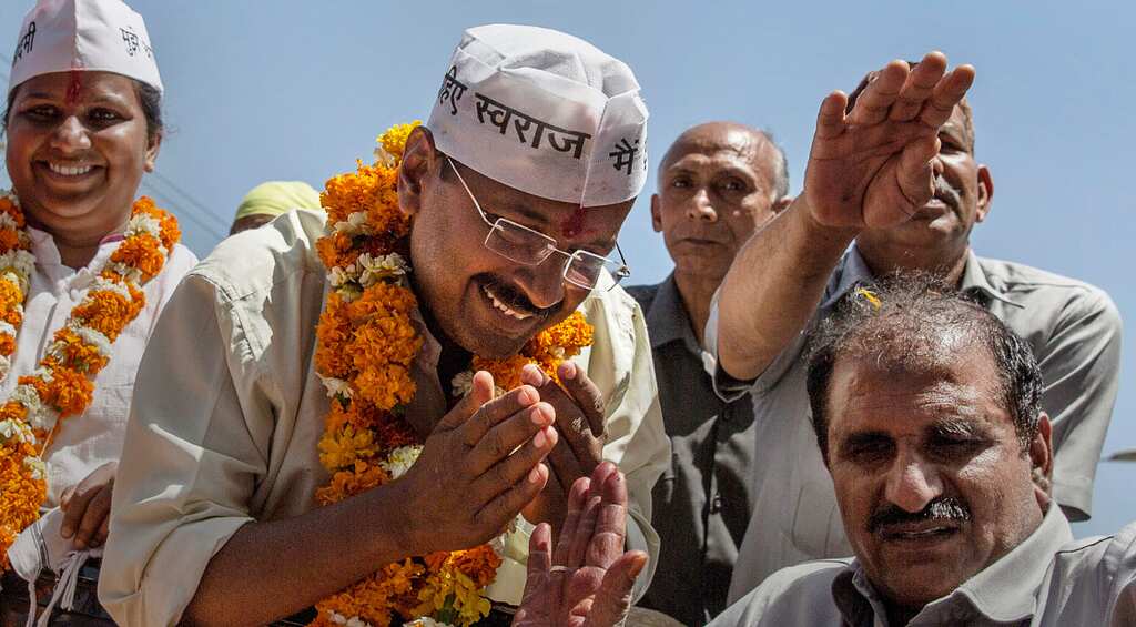 Aam Aadmi Party announces manifesto for Punjab polls; promises freebies, Dalit deputy chief minister