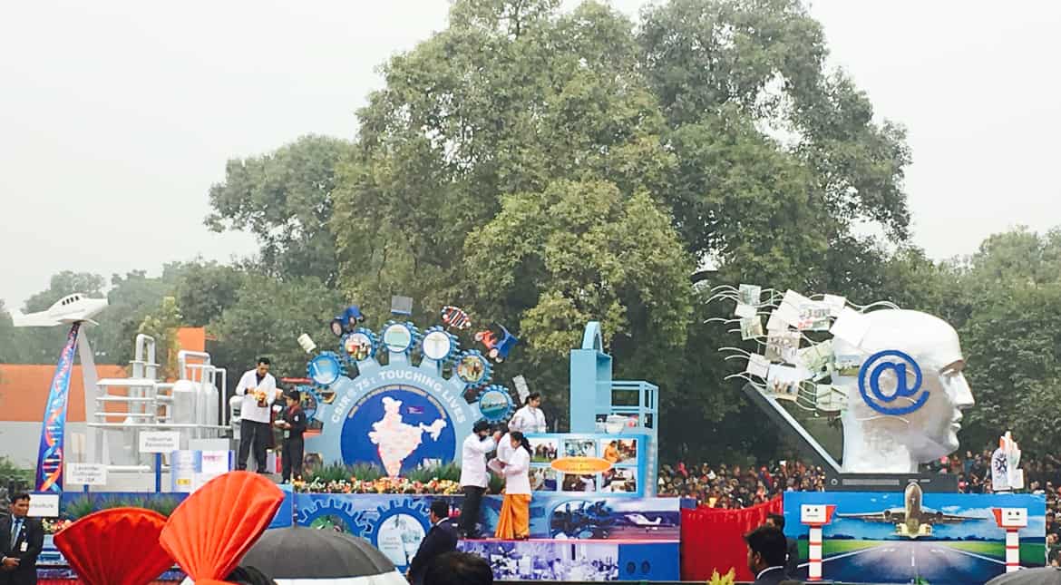 Parade8