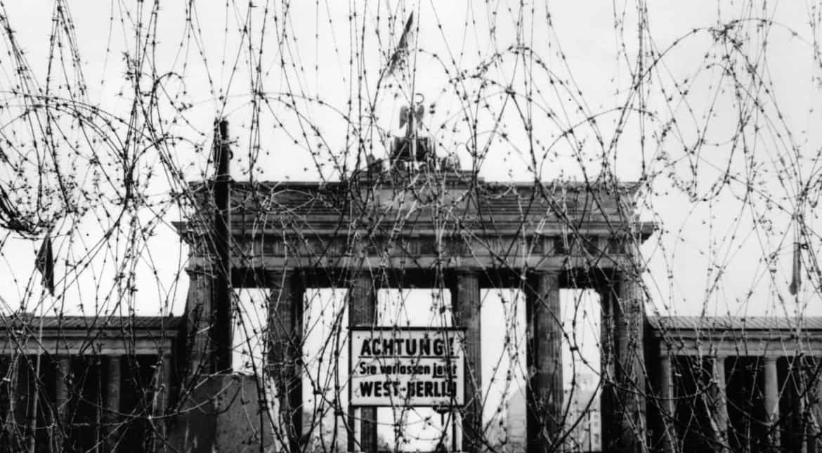 Berlin mayor implores Trump: 'Mr President, don't build this wall' Berlin mayor implores Trump: 'Mr President, don't build this wall'