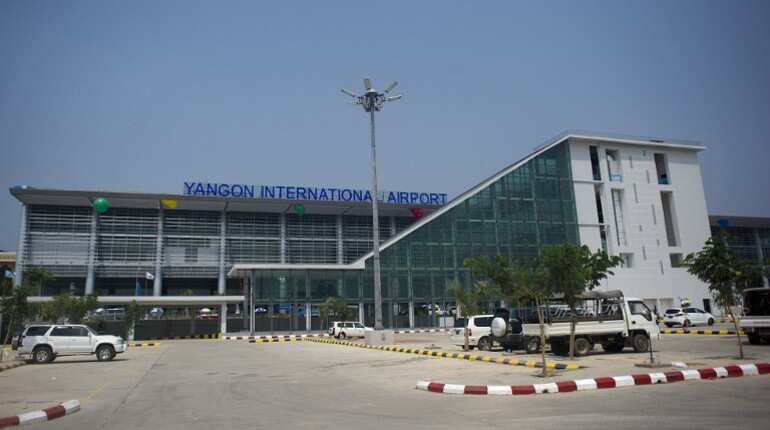 Myanmar: Ruling party lawyer shot dead at Yangon airport