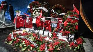 Turkey detains 450 Islamic State suspects