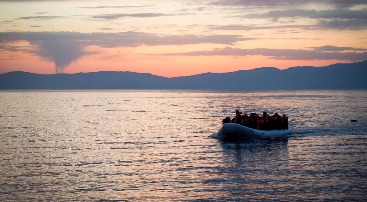 Italian coast guard rescues around 2,000 migrants from Mediterranean Italian coast guard rescues around 2,000 migrants from Mediterranean