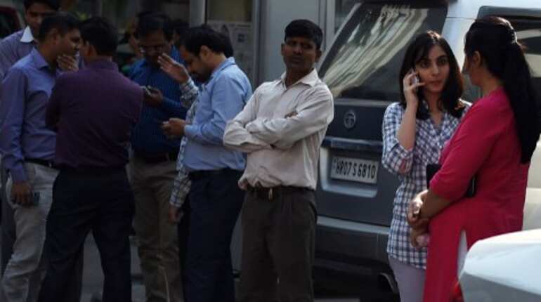 Earthquake tremors felt in Delhi, epicentre in Rudraprayag district in Uttarakhand Earthquake tremors felt in Delhi, epicentre in Rudraprayag district in Uttarakhand