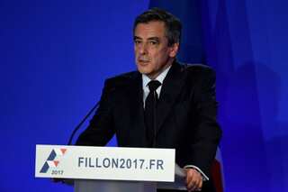 France's presidential candidate Fillon sorry about fake job affair